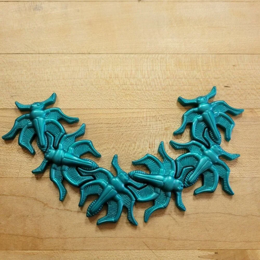 Green‎ Tessera Perpetual Puzzle Beetle Scarab Plastic Bugs 2 Inch Replacement